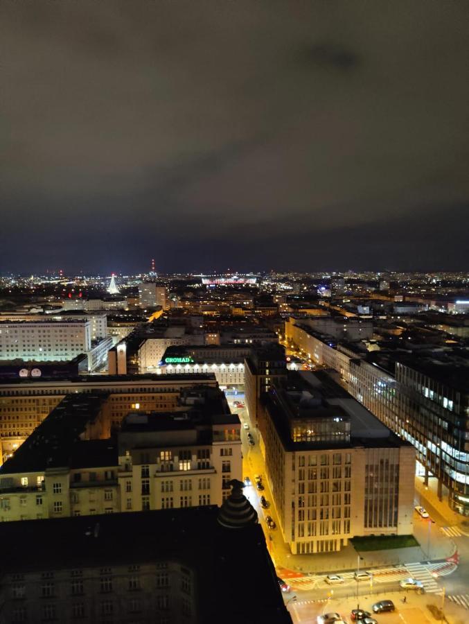 23Rd Floor 3Br Apt With Views Of Варшава Екстериор снимка